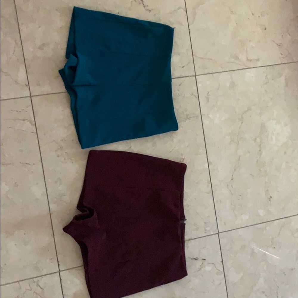 Bundle of 2 f21 shorts